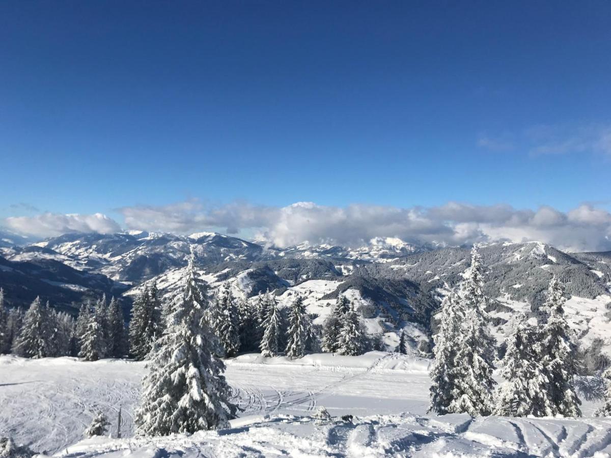 Sallacher Guet'L Lägenhet Grobming Exteriör bild